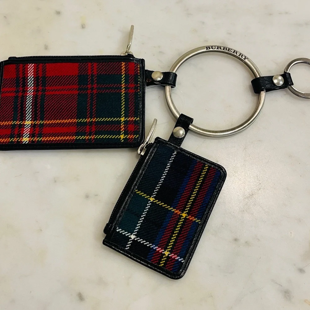 Burberry Brushed Silver Key Ring with Plaid Card Case and Coin Purse - Picture 12 of 13